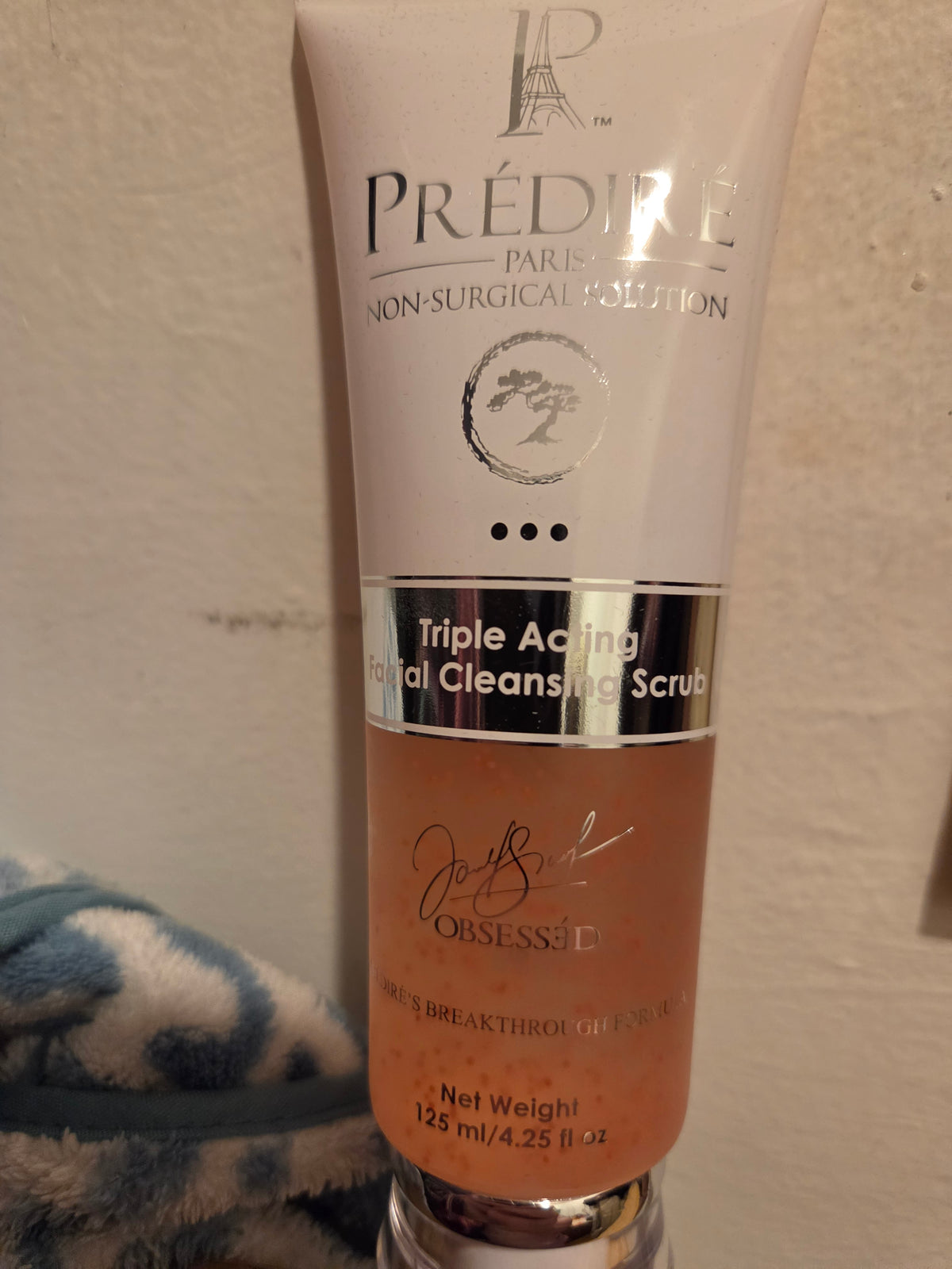 Essential Age Defying Lift @ Glowing Ser